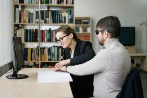 asistencia-discapacidad asistencia-discapacidad - El papel transformador del asistente personal en la vida de personas con diversidad funcional